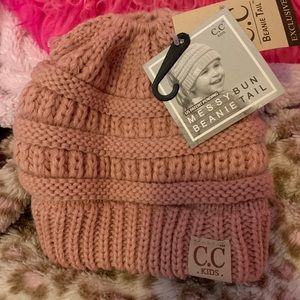 NWT Beanie Tail Hat